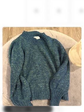 XiRENA Teal & Green Marled Crewneck Sweater